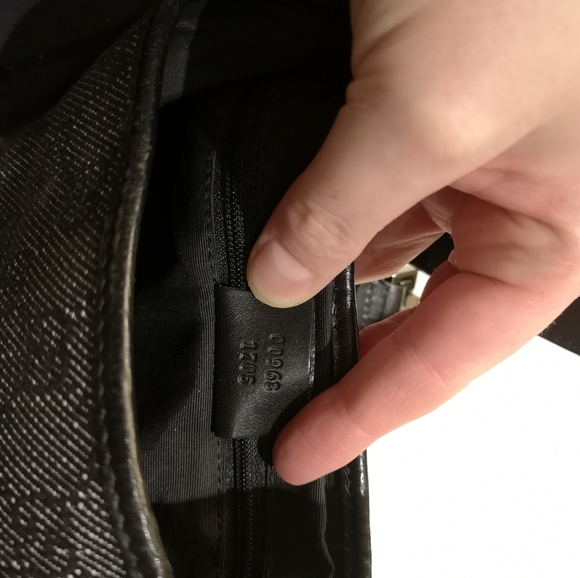 Gucci Purse - Picture 8 of 13